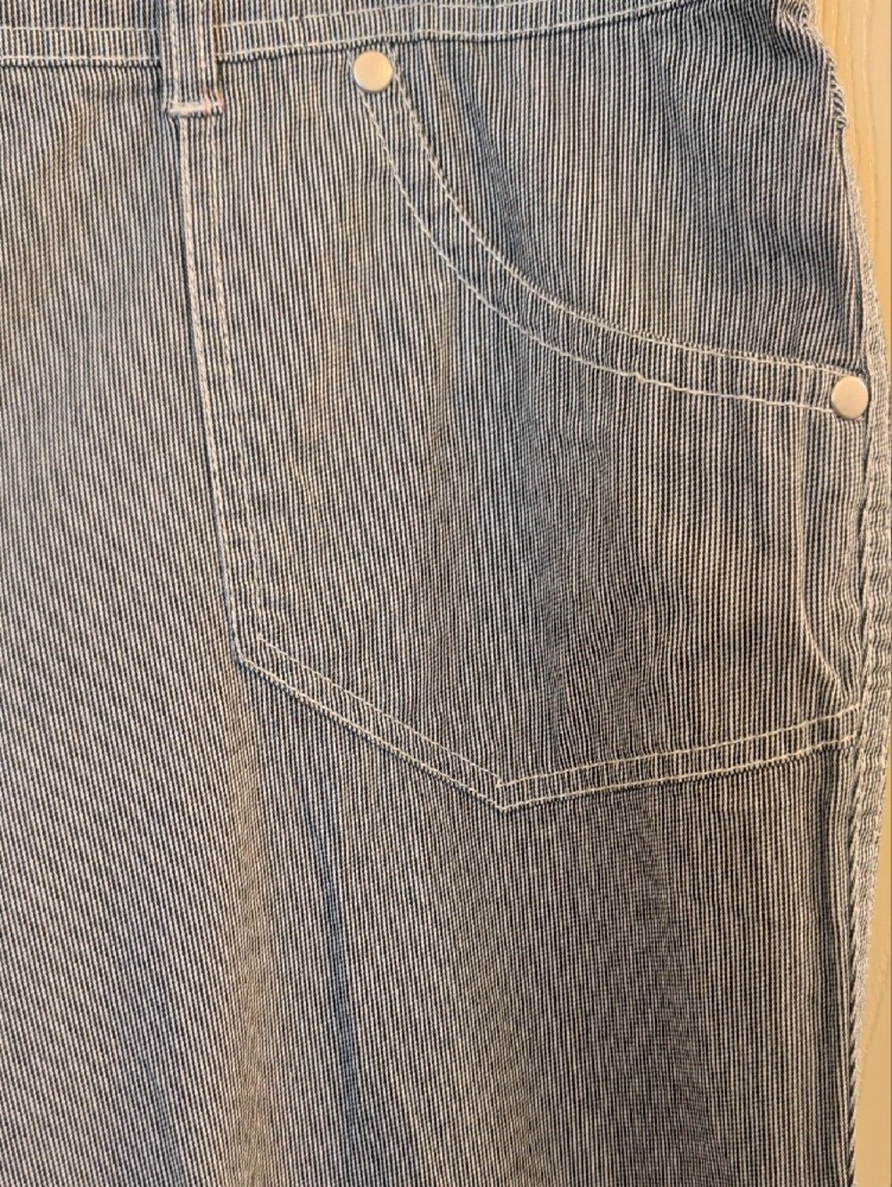 Style & Co. Light Blue Striped Capris | Women’s Size 18W | Snap Hem Detail - Picture 5 of 9